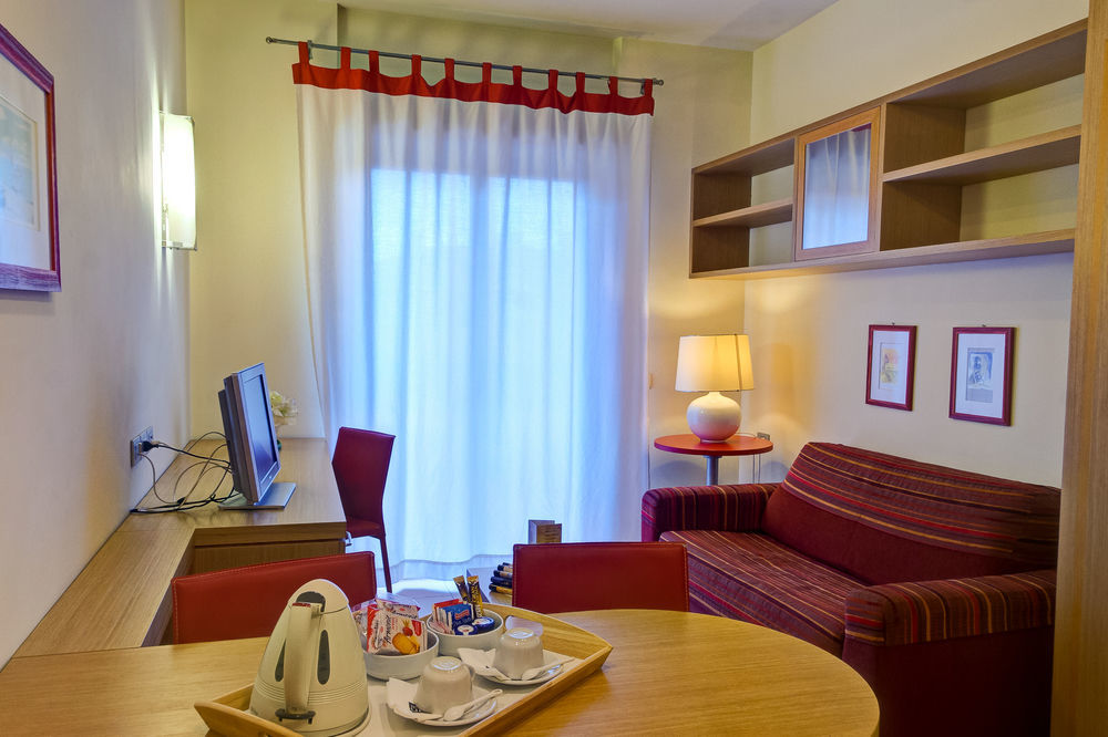 Hotel Western I Triangoli Infernetto